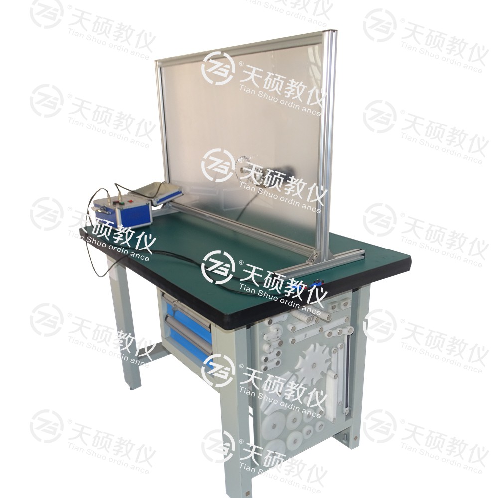 7.TSMECX-4型 新型（xíng）平麵機構創意（yì）組合搭接試驗台.jpg