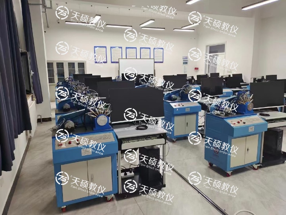 前方不斷傳來捷報！👏👏多個實驗實訓室（shì）交付驗（yàn）收完成！機械原理、機械設計實驗室，機械製圖實（shí）訓（xùn）室和液壓實訓（xùn）室！